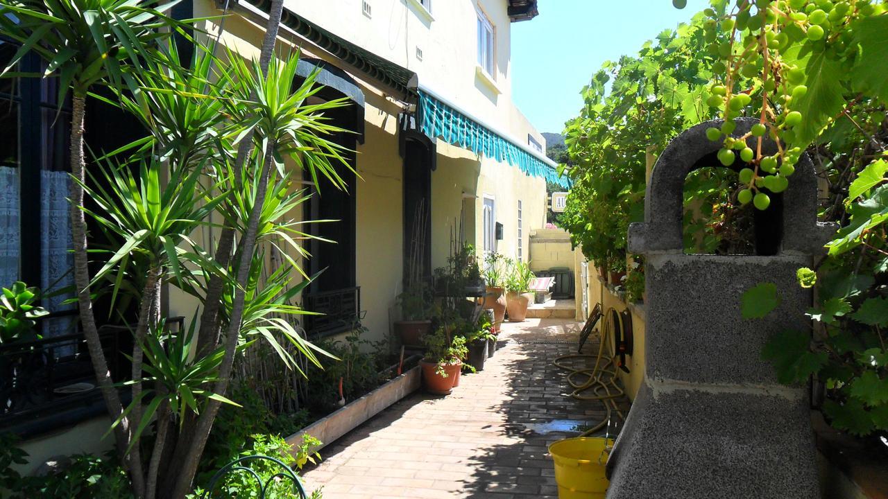 Auberge Du Chene Perpignan Kültér fotó